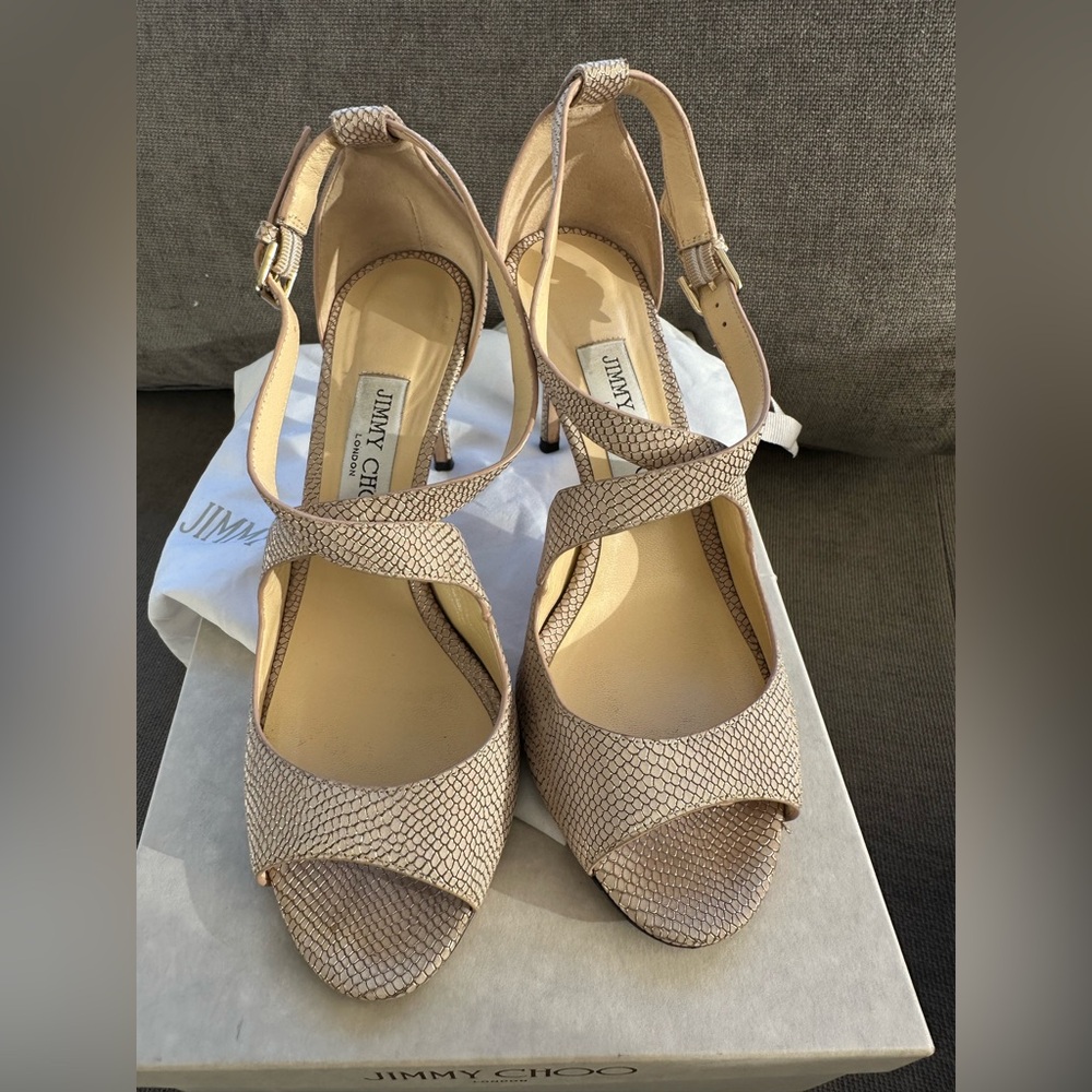 Jimmy Choo nude sandals - Picture 2 of 5